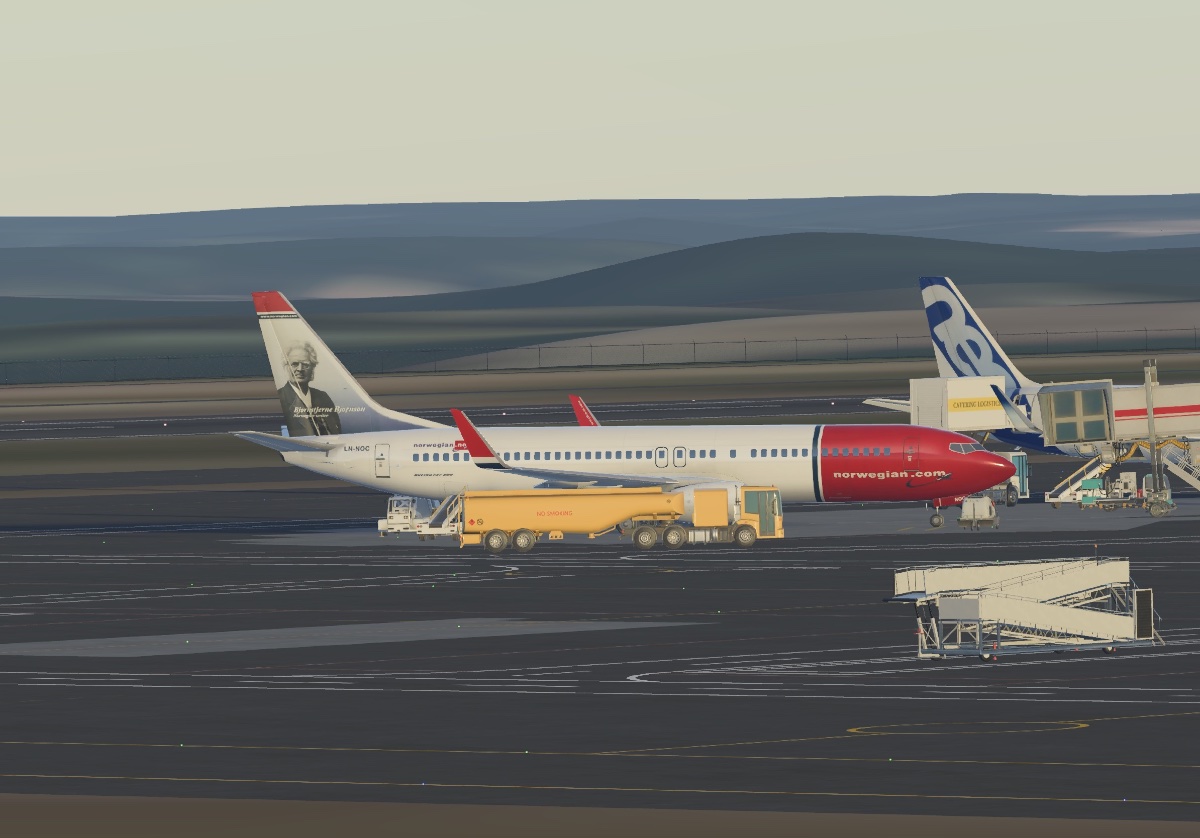 Boeing 737-800 — Norwegian Air Shuttle